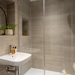 아파트 London Mews, Modern - Sleeps 4 *