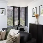 London Mews, Modern - Sleeps 4 아파트 요크